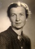 19-Elli-Holm-Sovio-T234